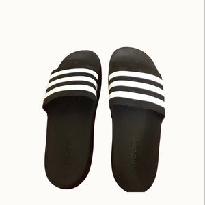 Adidas‎ Black White Sporty Stripped Slides Big Kid 5